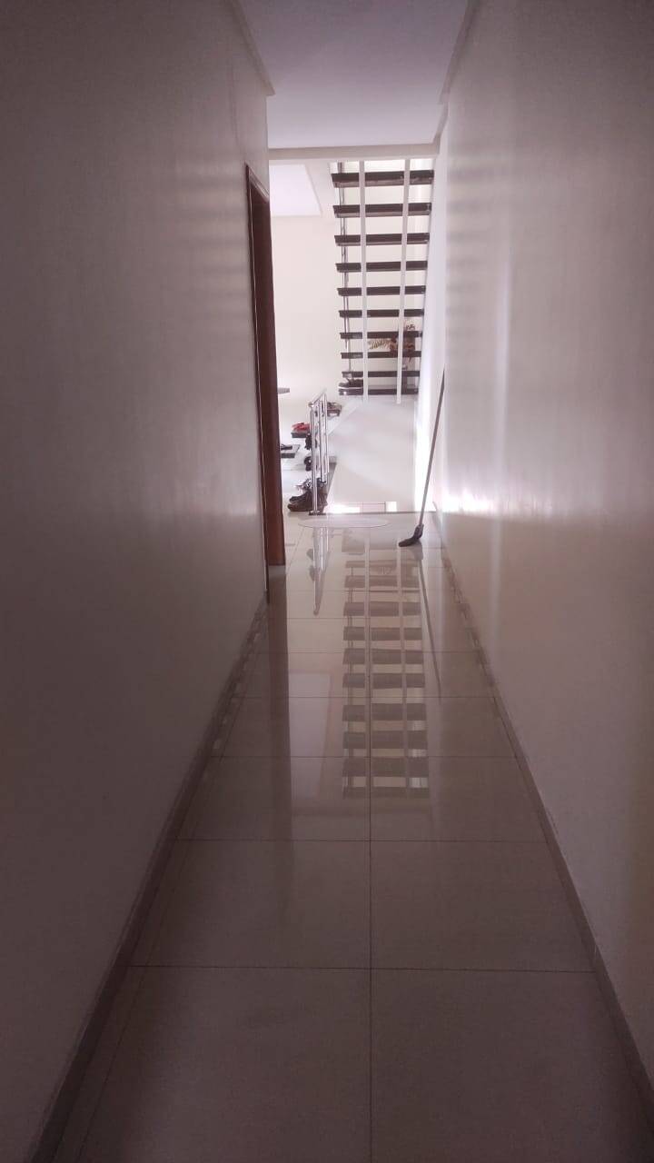 Casa para alugar com 3 quartos, 162m² - Foto 5