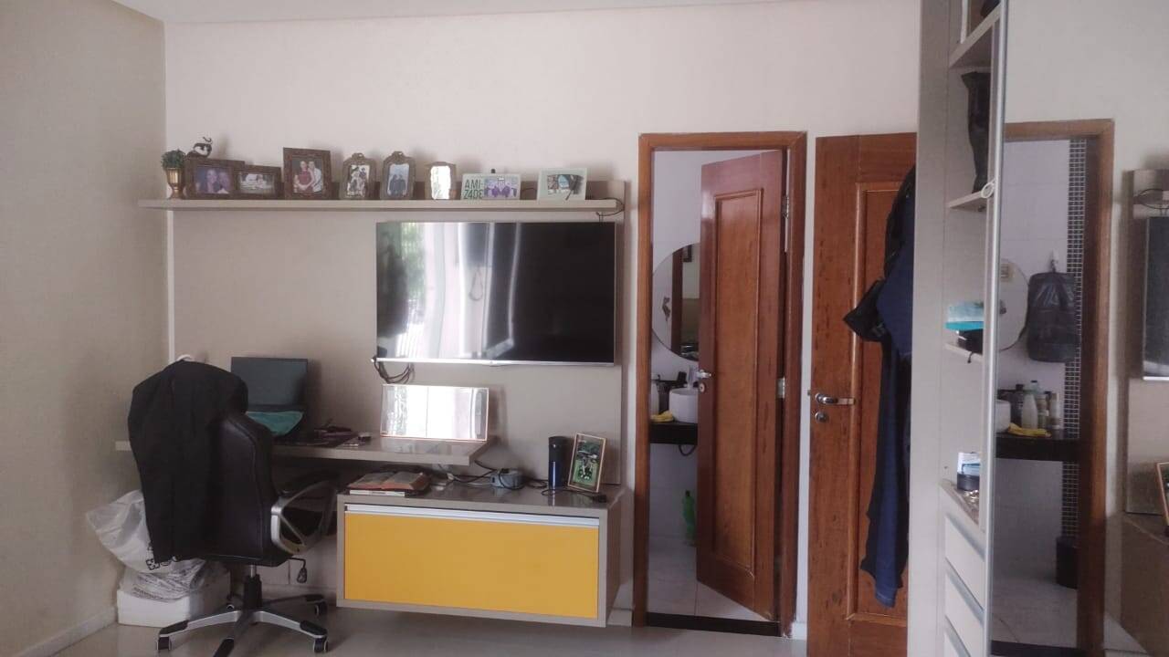 Casa para alugar com 3 quartos, 162m² - Foto 11