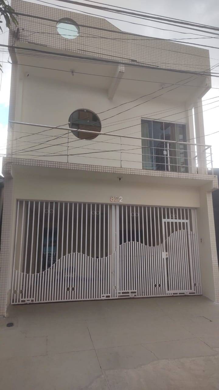 Casa para alugar com 3 quartos, 162m² - Foto 18