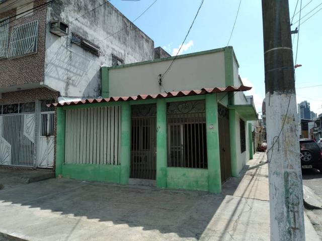 ##CASTELO - Casa para Venda em Belém - PA - 1